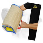 Puppy sleeve made of jute for Labrador