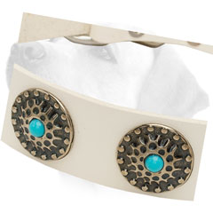 Strong Nickel Plated Conchos on Training Leather Labrador Collar
