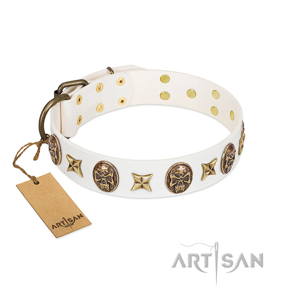 Unique full grain natural leather dog collar for handy use