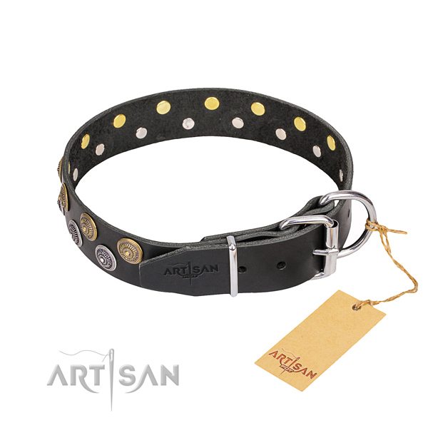 Easy wearing decorated dog collar of best quality genuine leather
