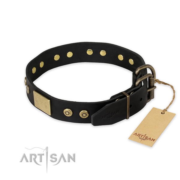 Rust-proof traditional buckle on natural genuine leather collar for fancy walking your doggie