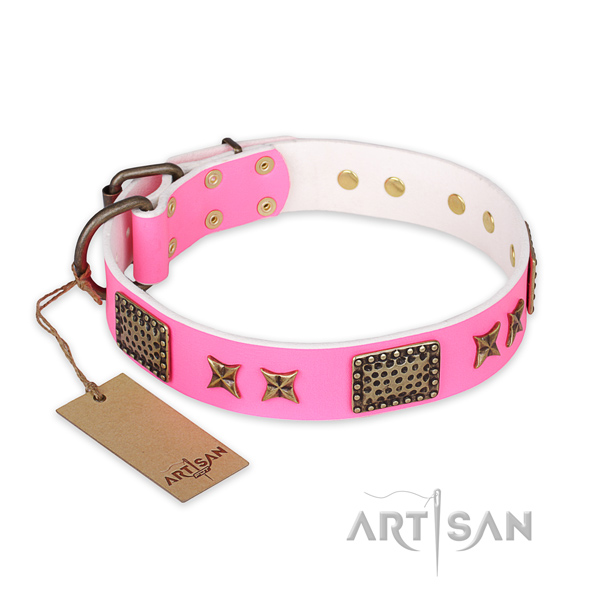 Extraordinary genuine leather dog collar with corrosion proof traditional buckle